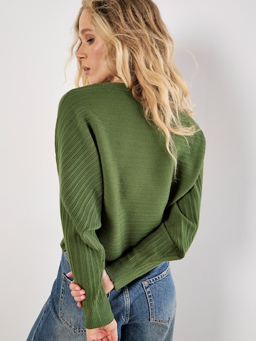 Pull-over ' ' Apricot en vert