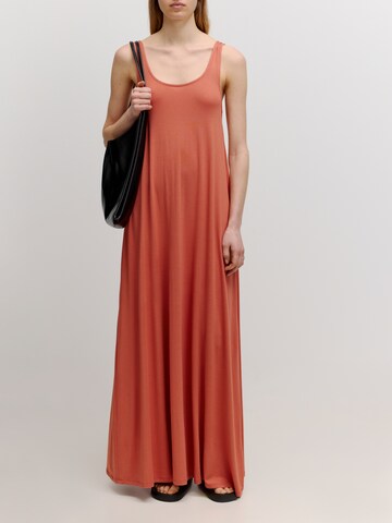 EDITED Jurk 'Liora' in Rood