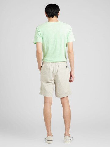 Dockers Regular Shorts in Grau