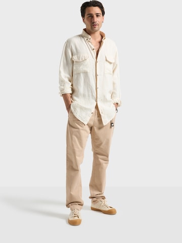 balts Trendsplant Standarta piegriezums Krekls ' CAP '