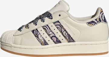 ADIDAS ORIGINALS Σνίκερ 'Libery Superstar II' σε λευκό: μπροστά