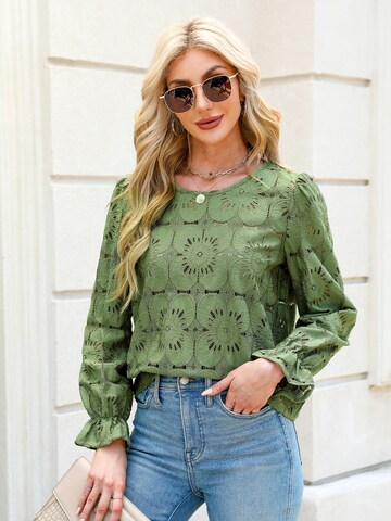 Cupshe Blouse in Green: front