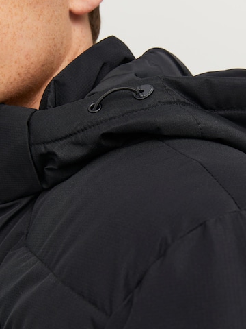 JACK & JONES Winterjas 'JJMason' in Zwart
