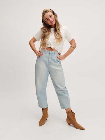 Tatiana Zidekova Barrel Farmer - kék