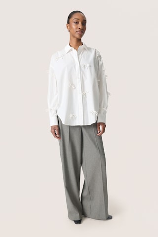 SOAKED IN LUXURY Blouse 'Joa ' in Wit