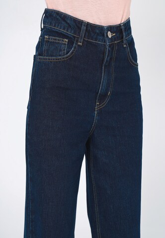 FRESHLIONS Regular Jeans 'Chistina' in Blauw