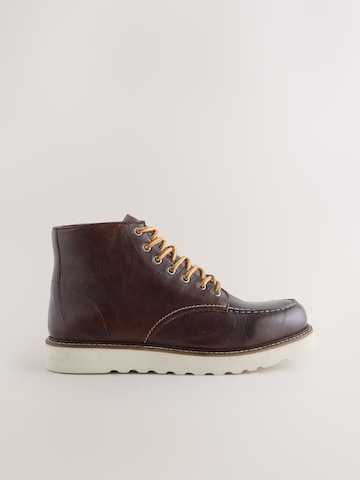 Next - Botas com atacadores em castanho
