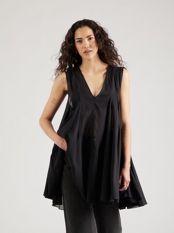 Rochie 'Nicki' de la WEEKDAY pe negru: față