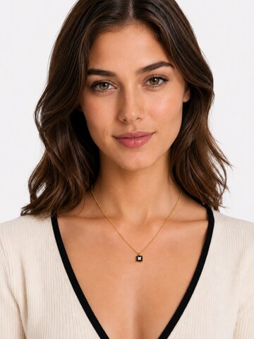 Collana 'Leticia Necklace' di RteRme in oro: frontale