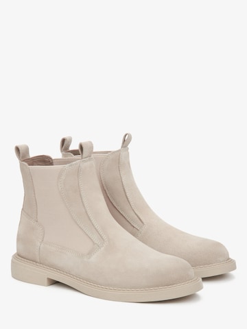Estro Boots '09-3433' in Beige