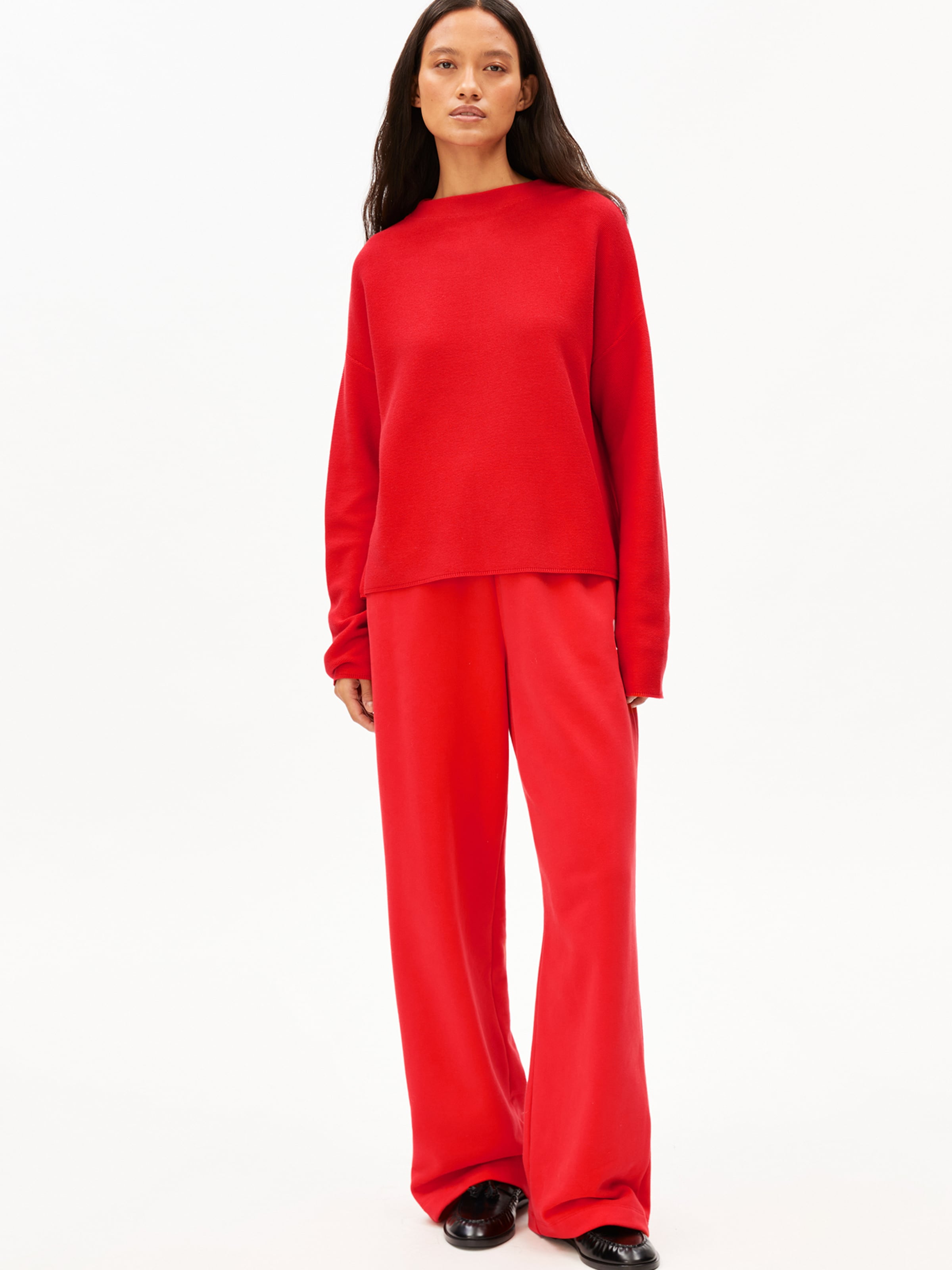 ARMEDANGELS Sweater in Red: front