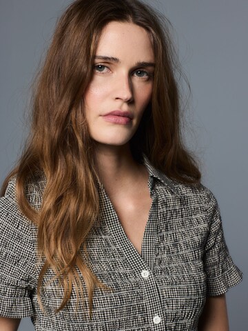 Next Μπλούζα σε μαύρο