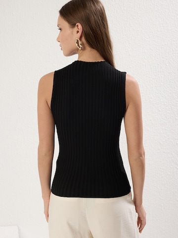 Top in maglia di Trendyol in nero