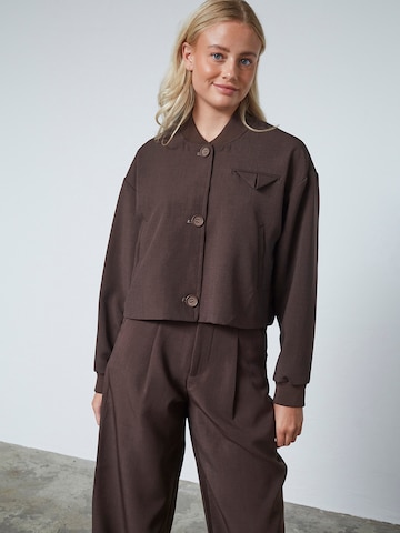 brūns SISTERS POINT Žakete 'Great-Ja': no priekšpuses