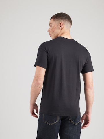 MUSTANG - Camiseta 'AUSTIN' en negro