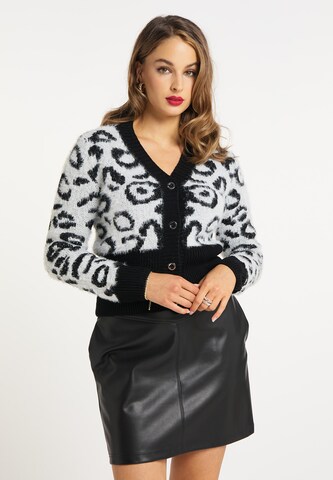 faina Knit cardigan in White: front