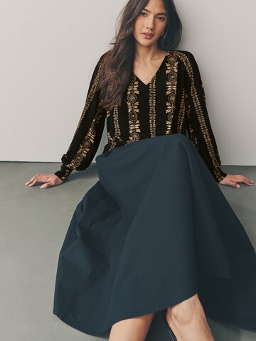 Next Bluse in Schwarz
