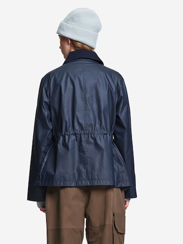 AIGLE Přechodová parka – modrá: zadní strana