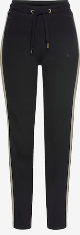 BENCH Regular Pants in Black: front