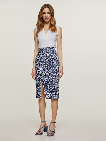 Top 'White Faux Wrap Sleeveless Top' de la conquista pe alb