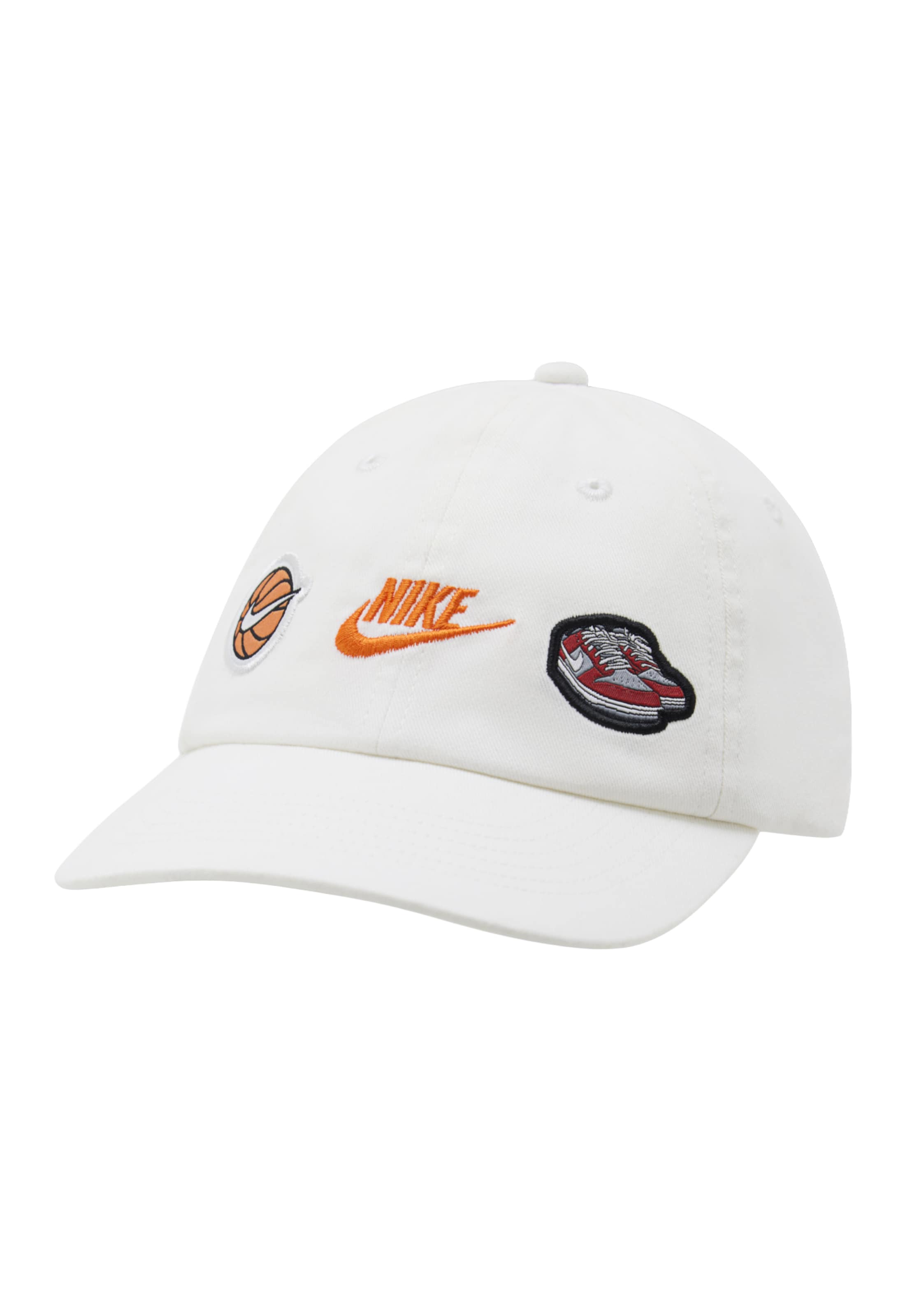 Chapeau 'CLUB' Nike Sportswear en blanc : devant