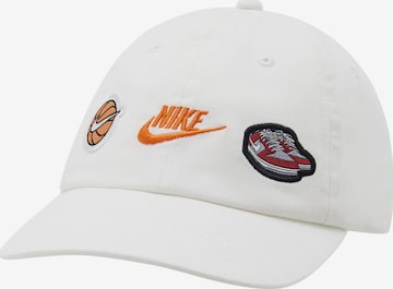 Cappello 'CLUB' di Nike Sportswear in bianco: frontale