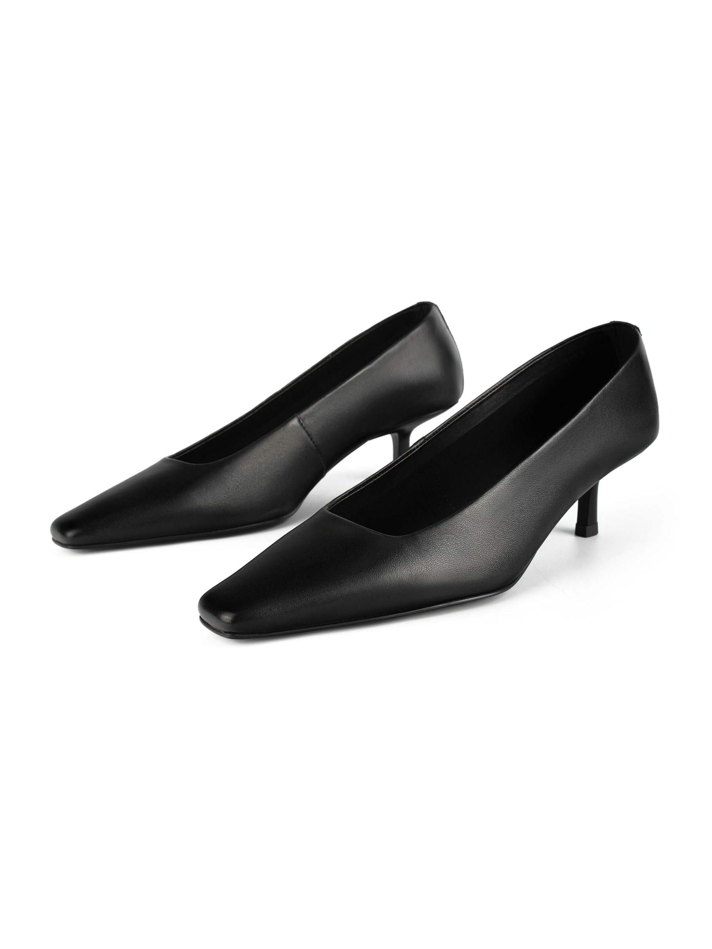 L37 HANDMADE SHOES - Sapatos de salto 'TWINKLE STEP' em preto