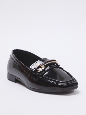 Trendyol Slipper in Schwarz: Vorderseite