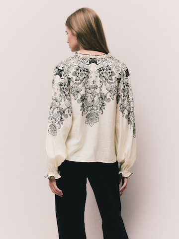 Next Blouse in Beige