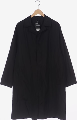 BOSS Black Mantel M in Schwarz: Vorderseite