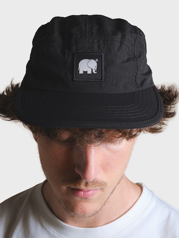 Trendsplant Cap 'Five Panel' in Black: front