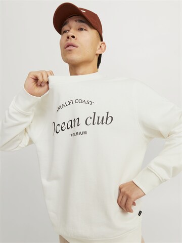 JACK & JONES Sweatshirt 'Ocean Club' i beige