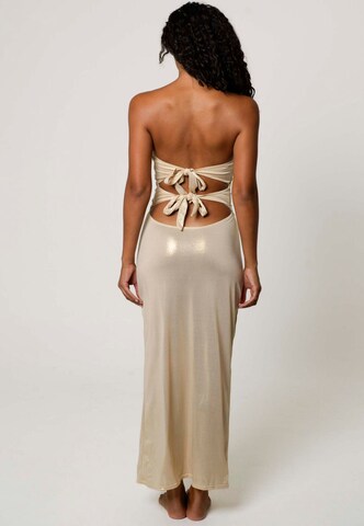 Moda Minx Maxikleid Starfish Triangle Long Dress in Gold