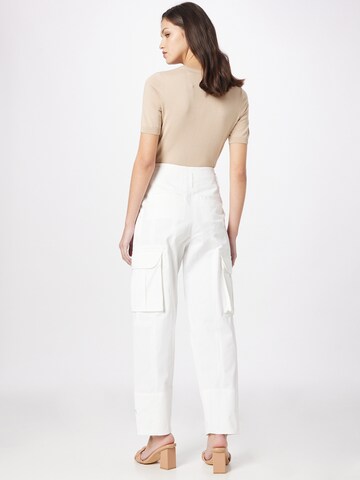 IRO Широка кройка Карго панталон 'THAIS' в бяло