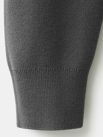 Geacă tricotată 'LUXUSC' de la MANGO MAN pe gri