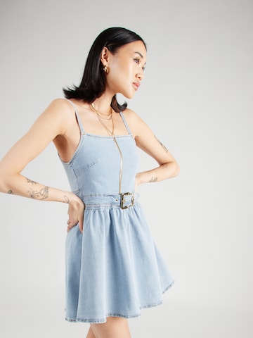 Hoermanseder x About You Dress 'Irem' in Blue: front