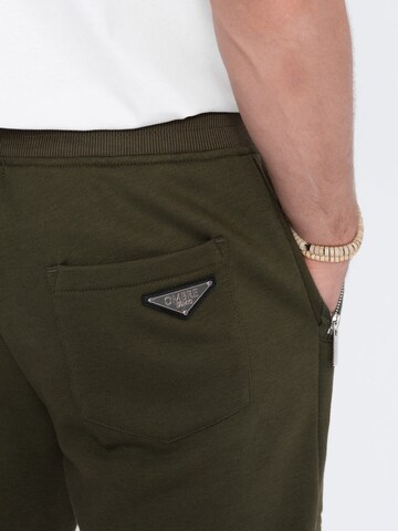 Ombre Tapered Hose 'PASK-22FW-004' in Grün