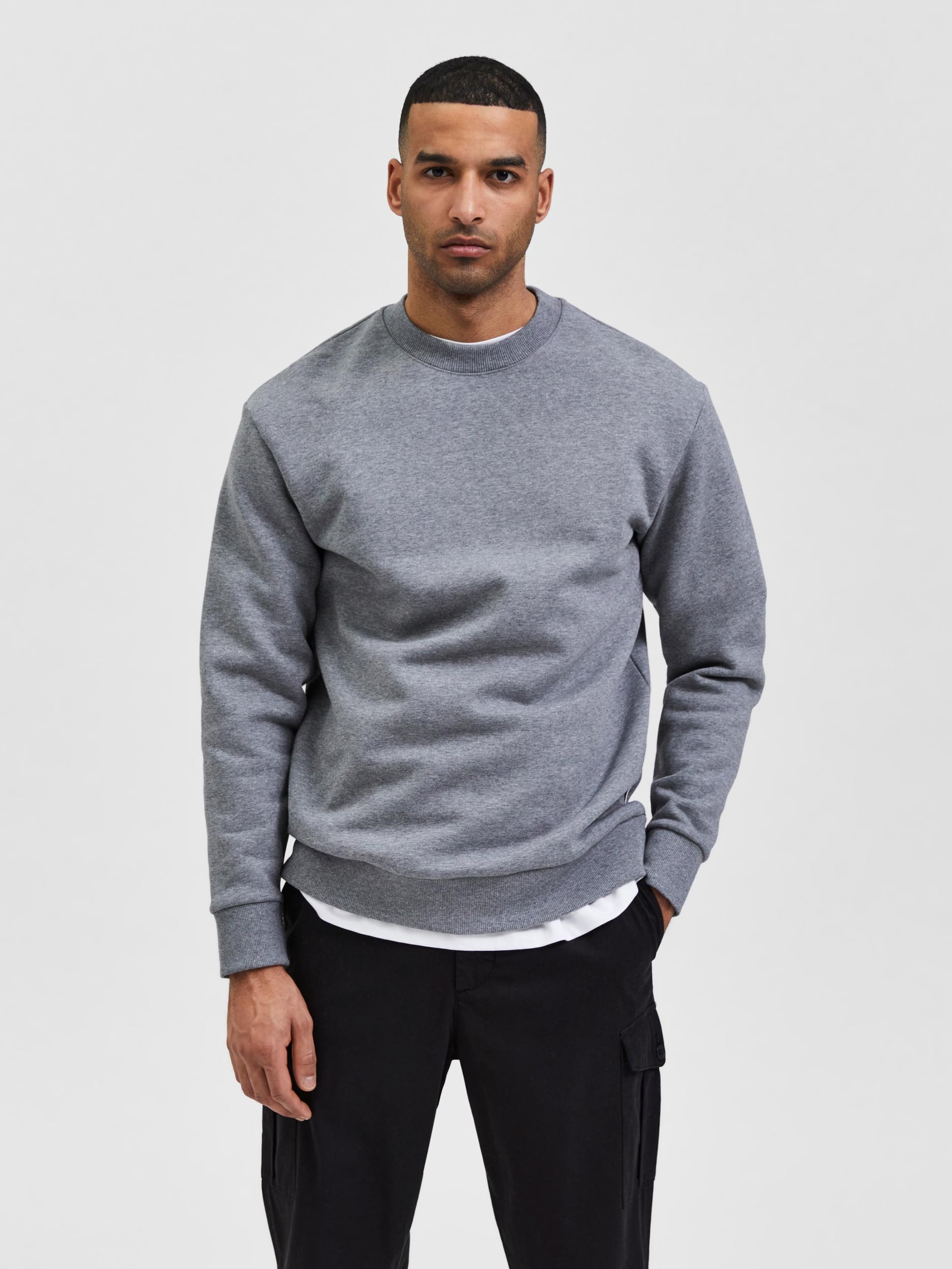 SELECTED HOMME Sweatshirt Hoffman in Mottled Grey ABOUT YOU