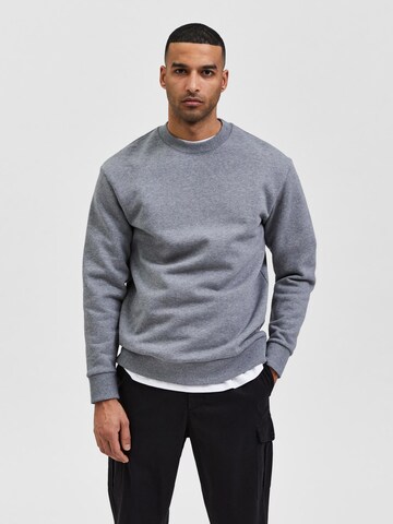 Sweat-shirt 'Hoffman' SELECTED HOMME en gris : devant