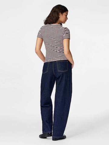 T-shirt 'PCLaya Baby' PIECES en marron