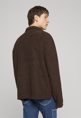 DEF Pullover in Braun