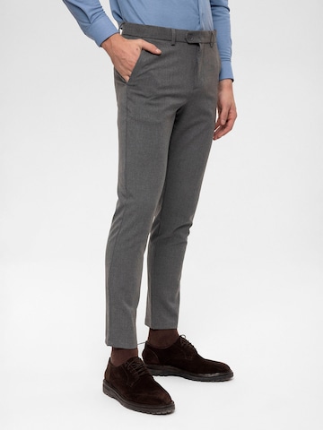 Regular Pantalon Antioch en gris