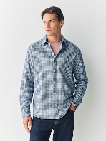 Next Tavaline suurus Triiksärk, värv sinine: eest vaates