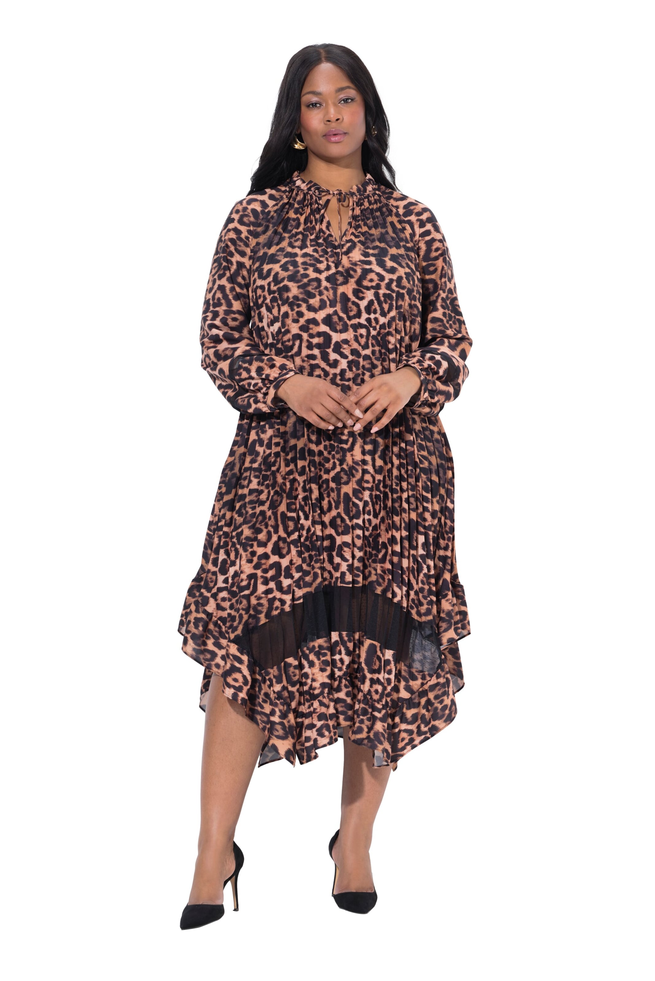 Ulla Popken Dress in Brown: front