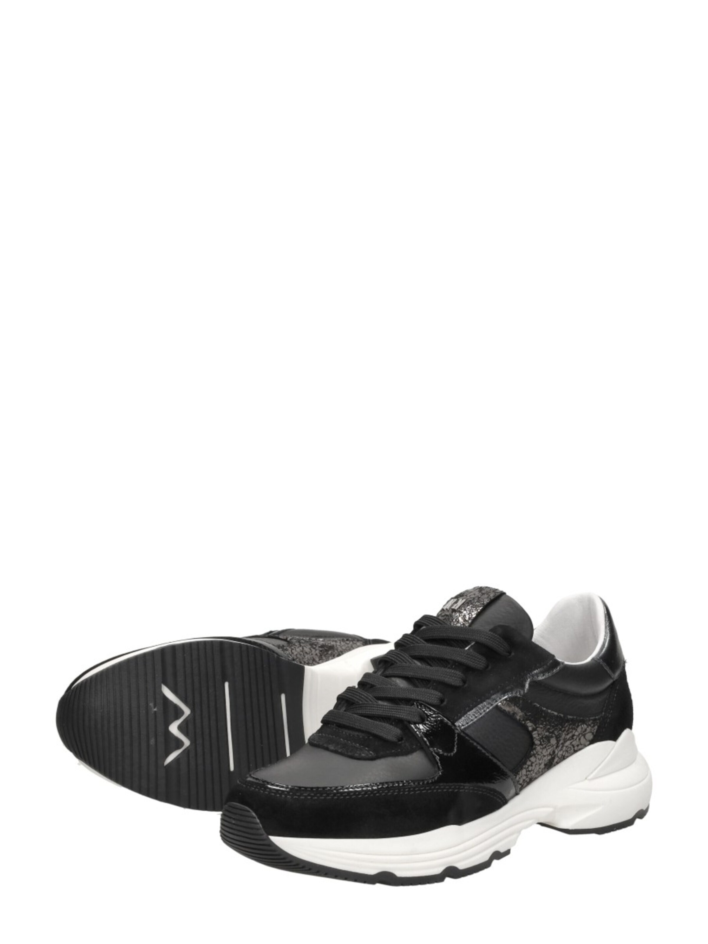 Red-Rag Platform trainers 'Laag' in Black