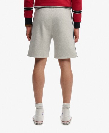 Regular Pantalon Superdry & Co en gris