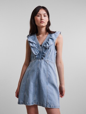 PIECES - Vestido 'NAMIR' em azul: frente