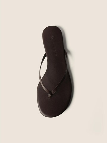 Séparateur d'orteils 'WRITTEN IN THE SAND' L37 HANDMADE SHOES en marron