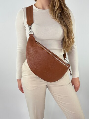 lePelou Fanny Pack 'ROMA' in Brown