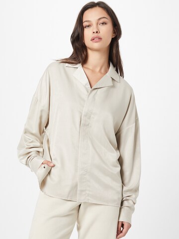 Smiles - Ajuste regular Camisa 'Till' en beige